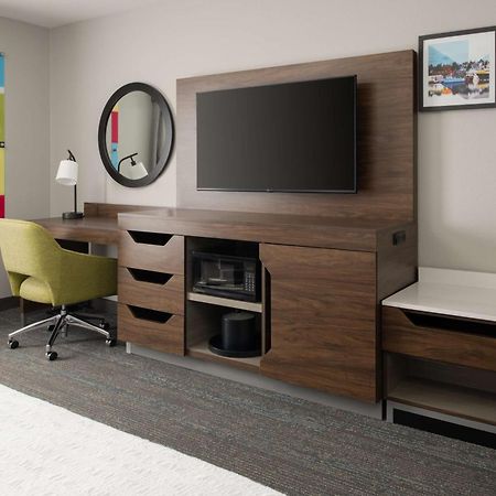 Hampton Inn And Suites Seattle - Airport / 28Th Avenue Ситак Экстерьер фото
