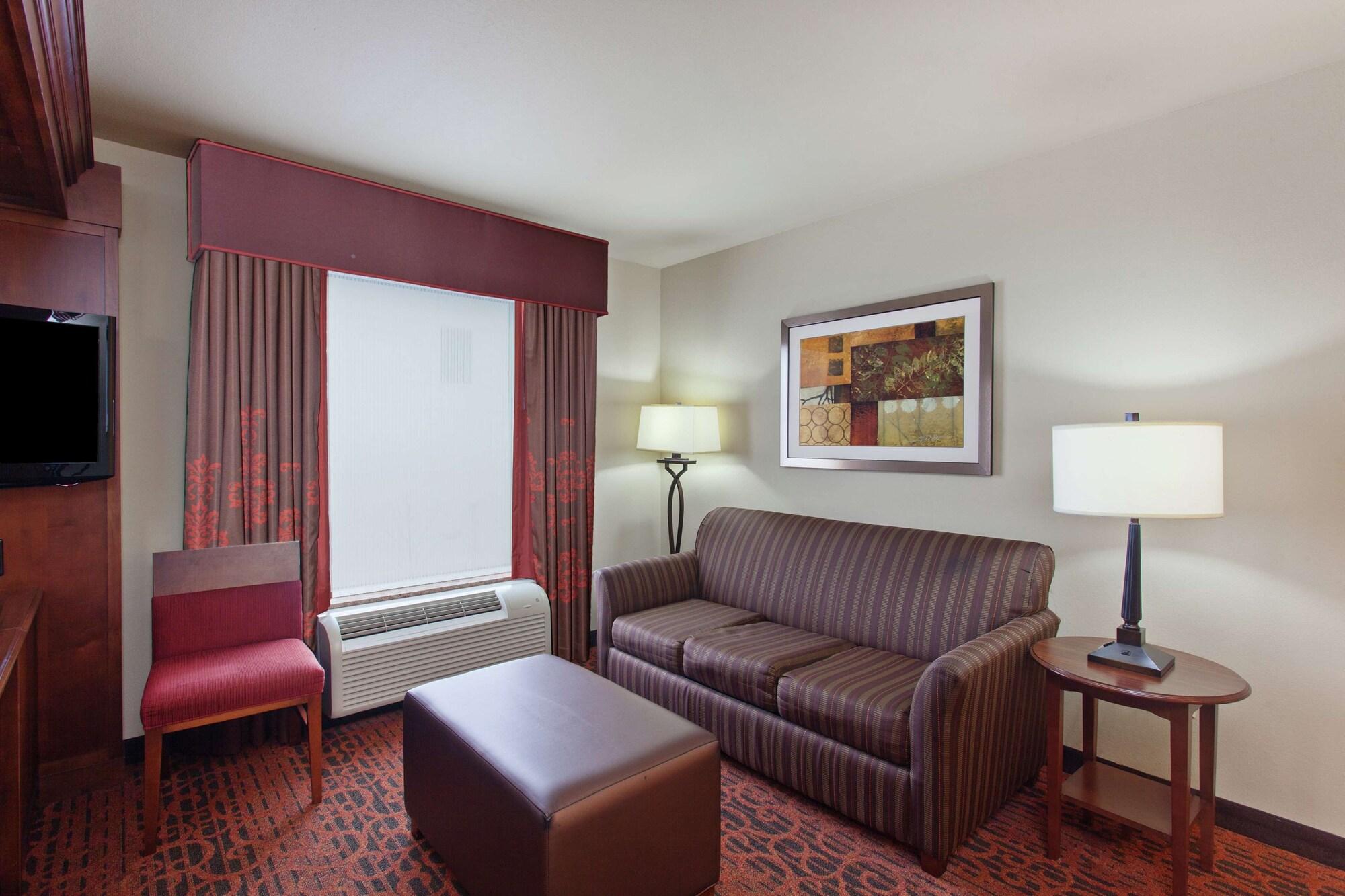 Hampton Inn And Suites Seattle - Airport / 28Th Avenue Ситак Экстерьер фото
