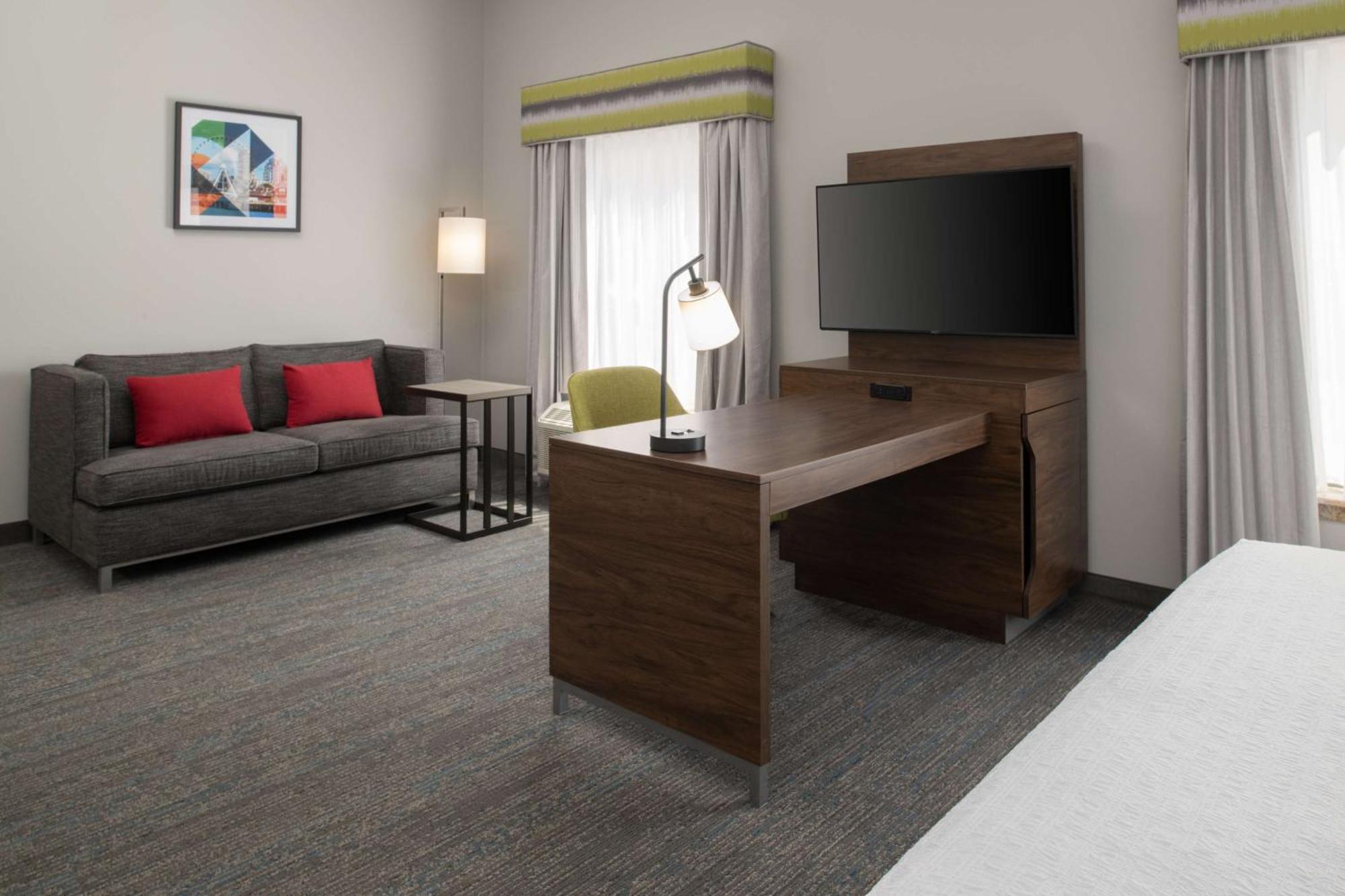 Hampton Inn And Suites Seattle - Airport / 28Th Avenue Ситак Экстерьер фото