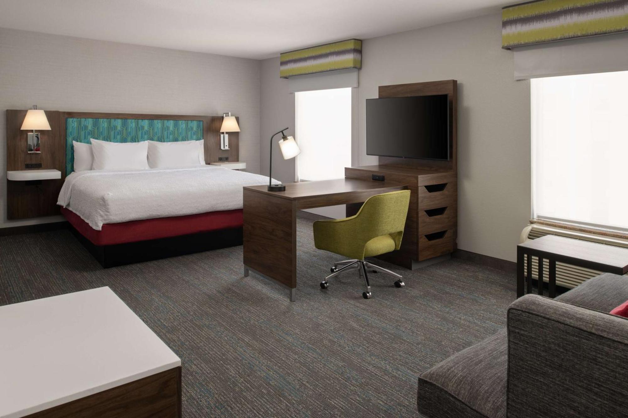 Hampton Inn And Suites Seattle - Airport / 28Th Avenue Ситак Экстерьер фото